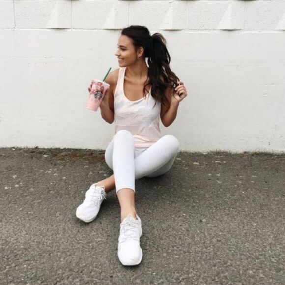 Fabletics Blush Pink & Gray Palm Print Racerback Tank Top (L) - Picture 3 of 8